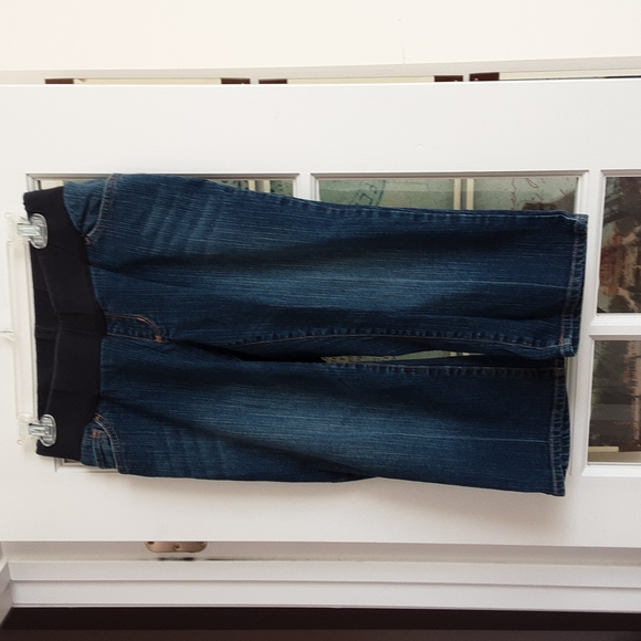 Oh Baby by Motherhood Pants - Oh Baby Motherhood Maternity Capri Jeans with Pockets EUC